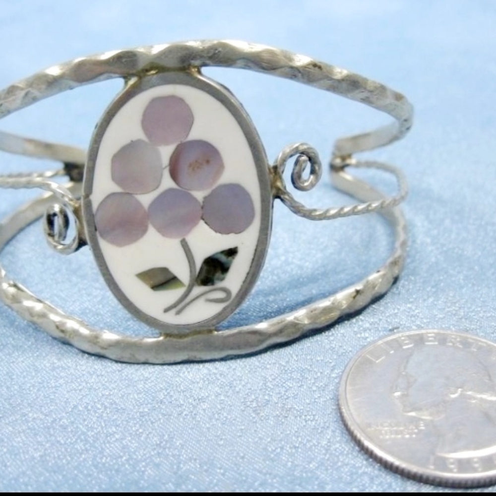 Silver Tone Shell Inlay Cuff Bracelet - Picture 5 of 5